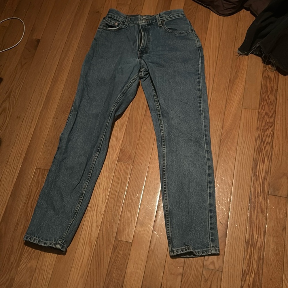 Levi’s 550 Relaxed fit Tapered leg Size 6